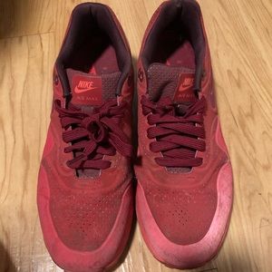 Red reflective Nike air max !!